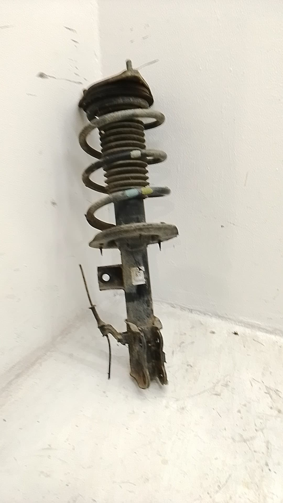 Amortiguador delantero derecho KIA PRO CEED