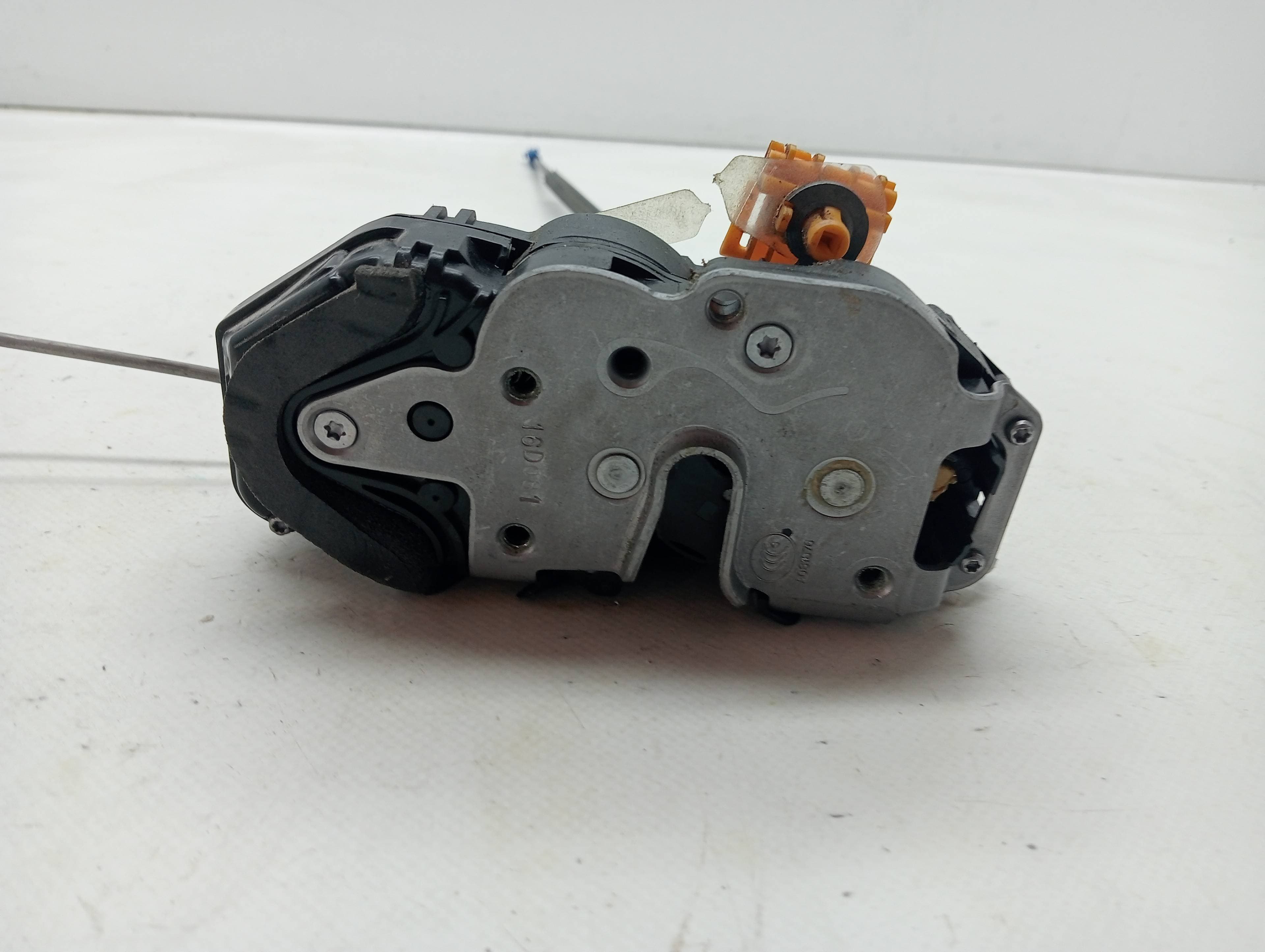 Cerradura puerta delantera derecha OPEL ZAFIRA TOURER 3