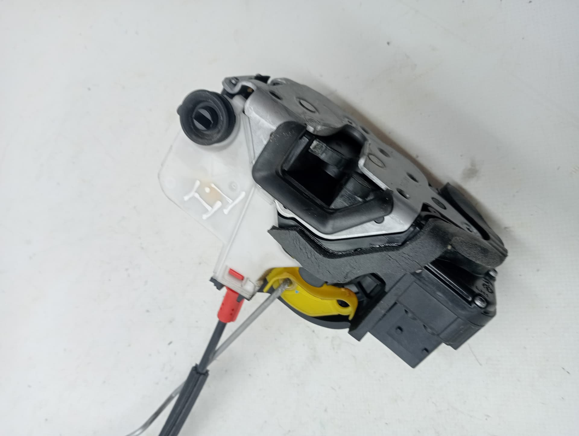 Cerradura puerta trasera izquierda OPEL ZAFIRA TOURER 2