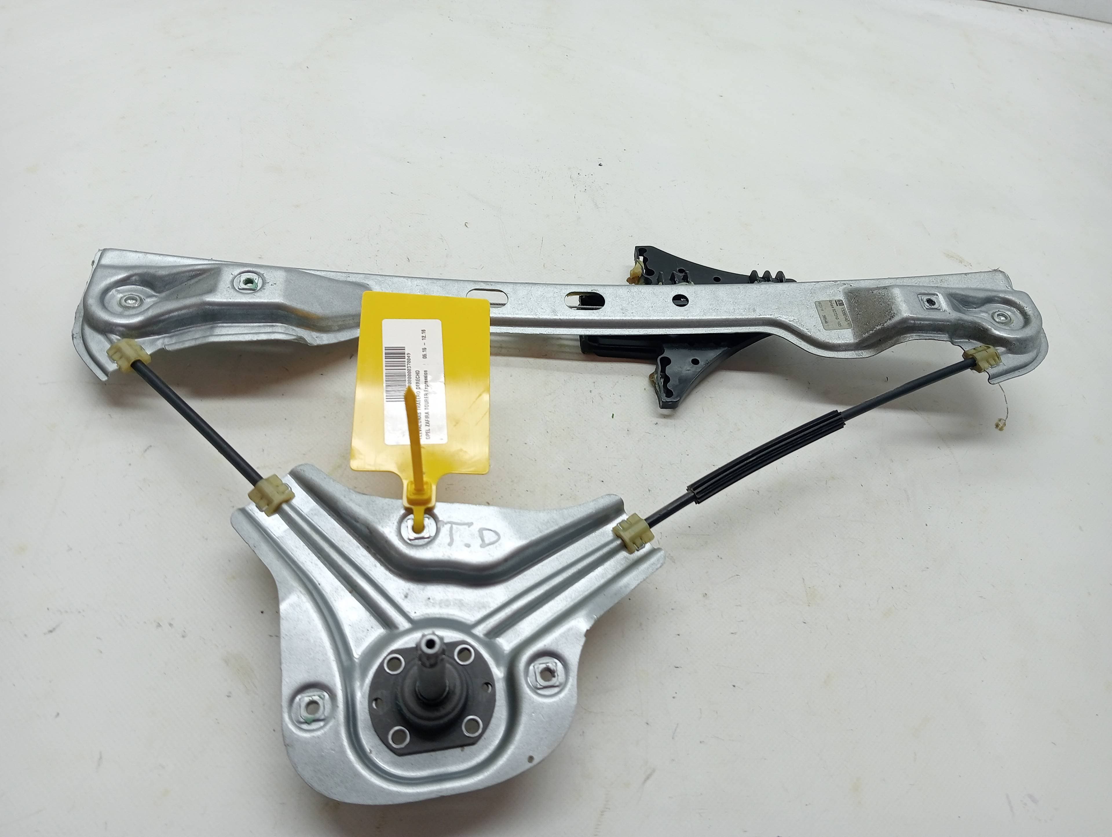 Elevalunas trasero derecho OPEL ZAFIRA TOURER