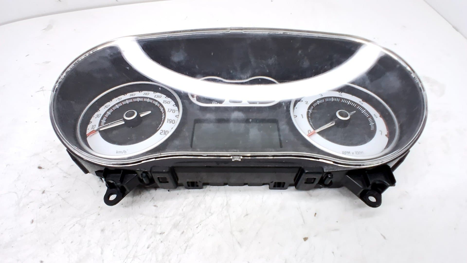 Cuadro instrumentos FIAT 500 L (330)