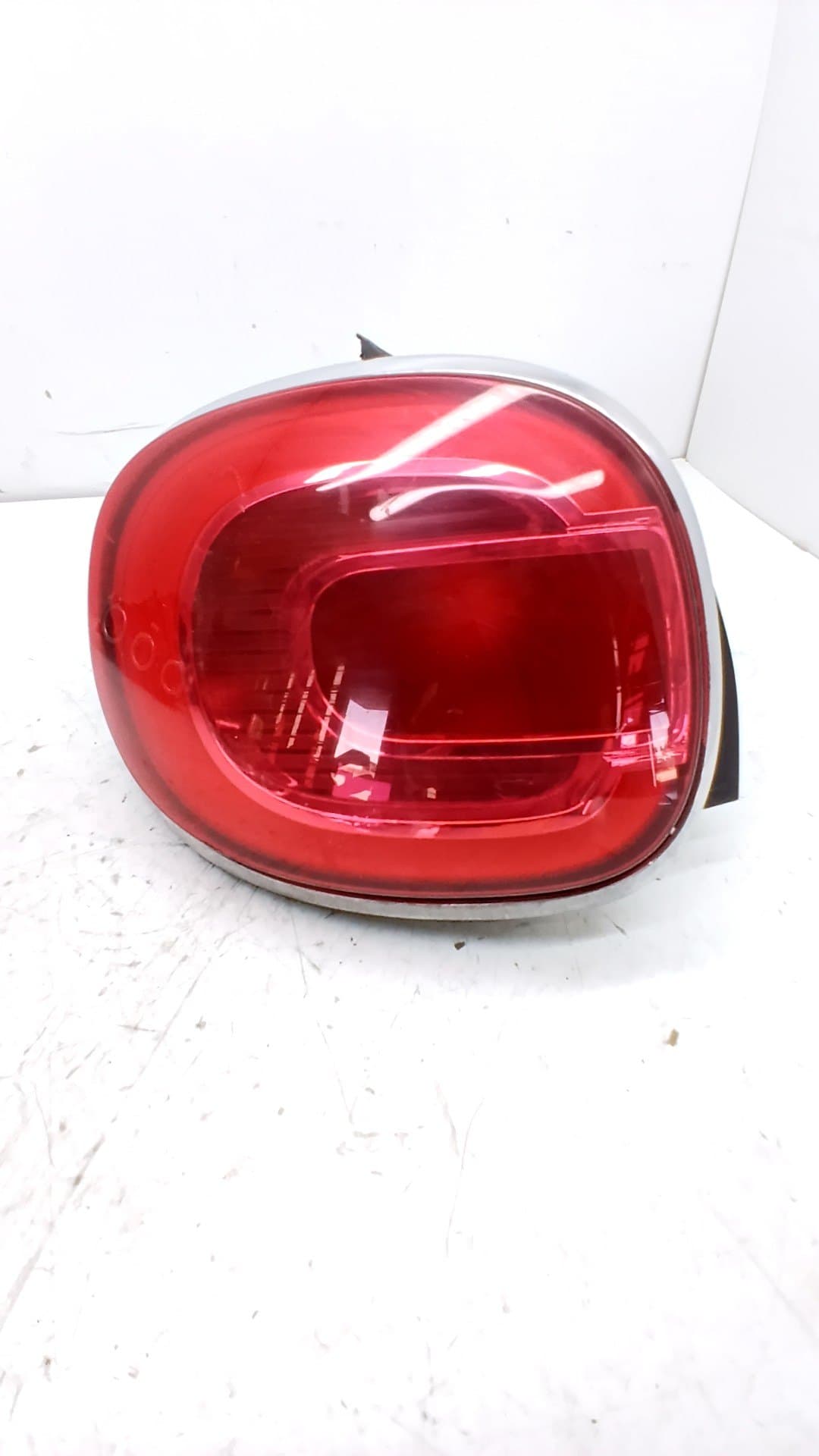 Piloto trasero izquierdo FIAT 500 L (330)