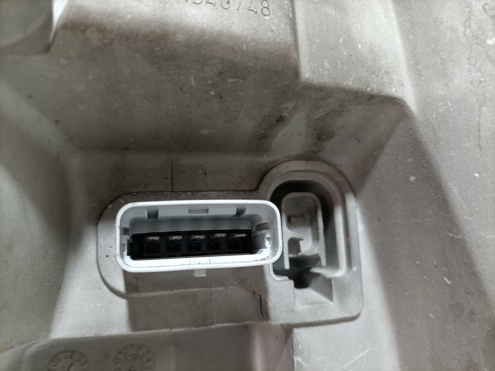 Faro derecho RENAULT MASTER II PHASE 2 CAJA CERRADA 4