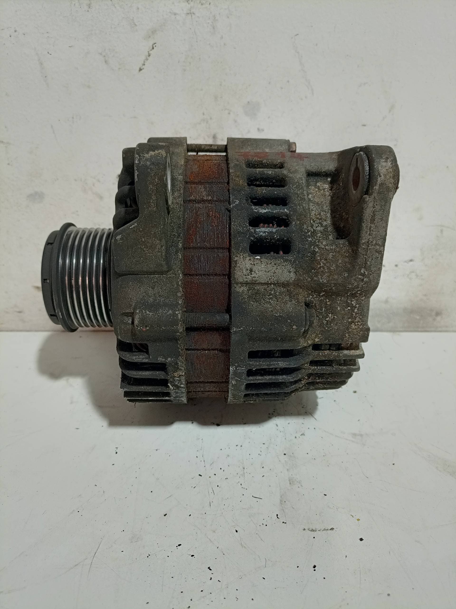 Alternador RENAULT MASTER II PHASE 2 CAJA CERRADA 3