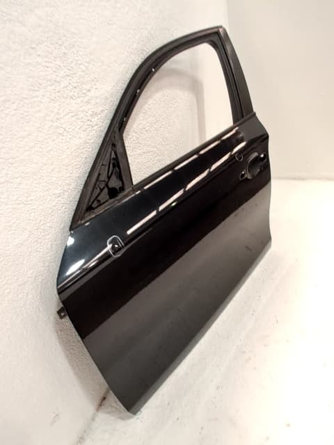 Puerta delantera izquierda BMW SERIE 1 BERLINA (E81/E87)
