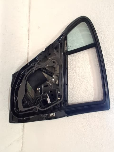 Puerta trasera izquierda BMW SERIE 1 BERLINA (E81/E87) 2