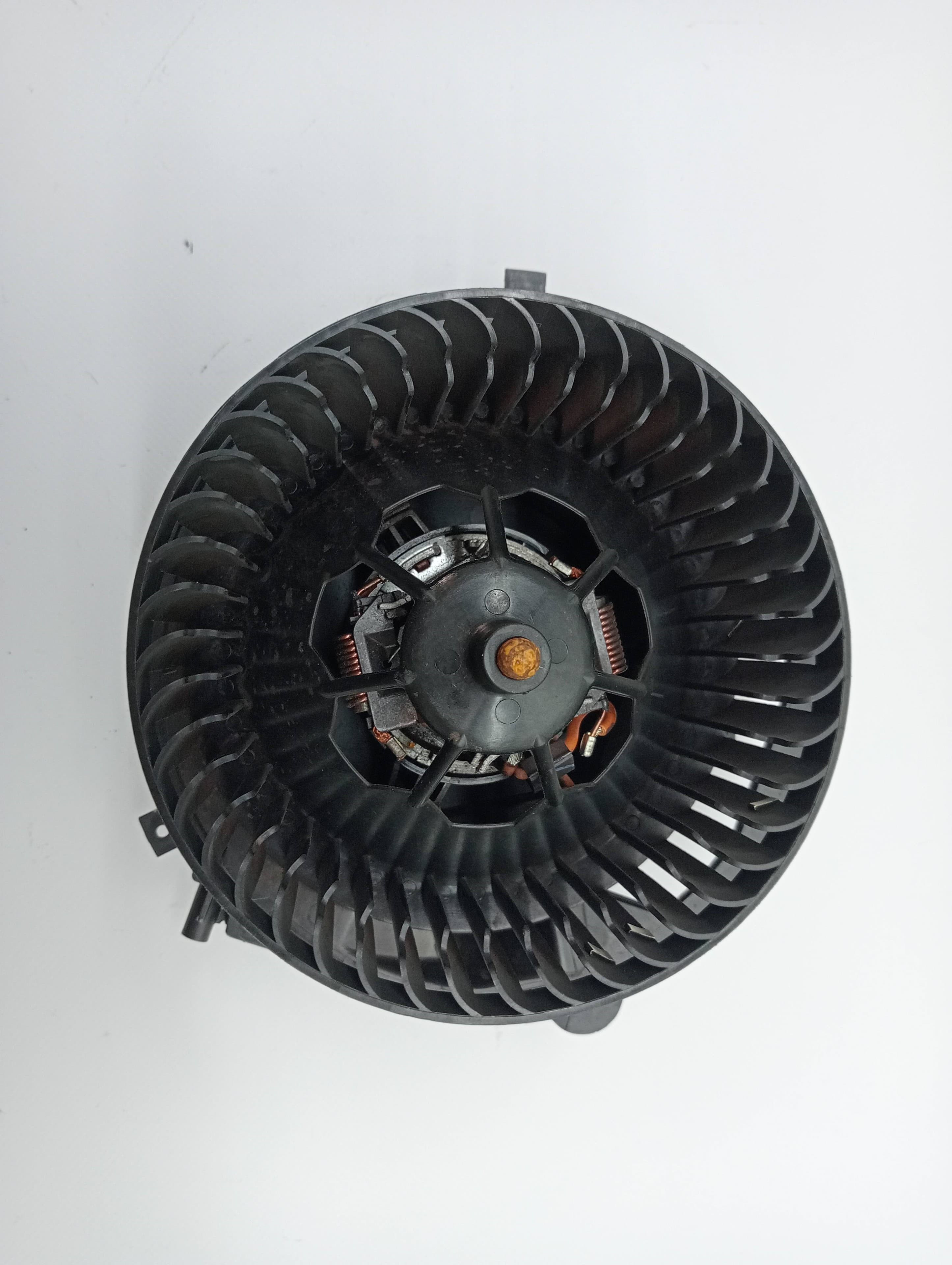 Motor calefaccion SEAT LEON ST (5F8)