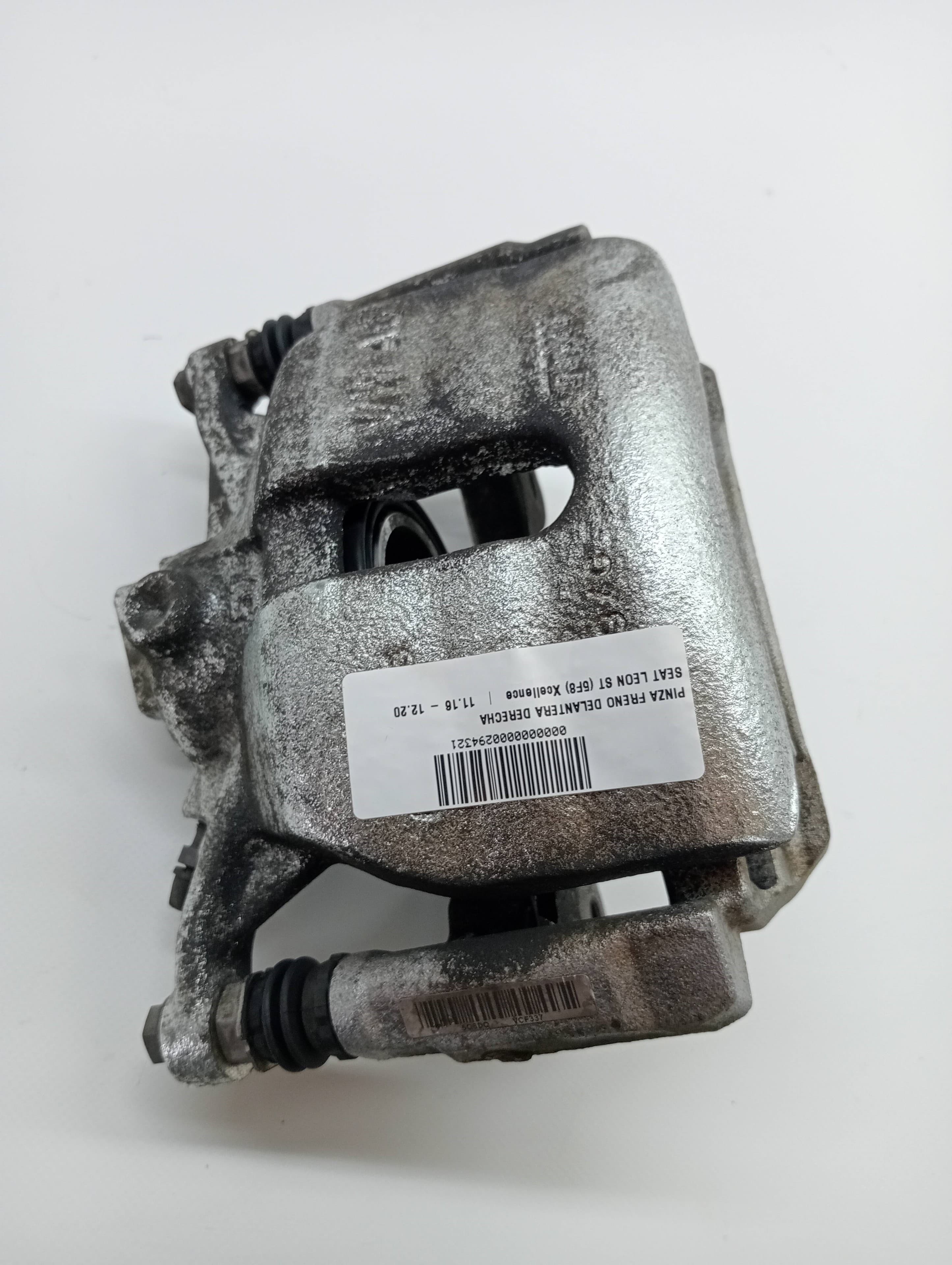 Recambio SEAT LEON ST (5F8) ref. 8V0615124D 2