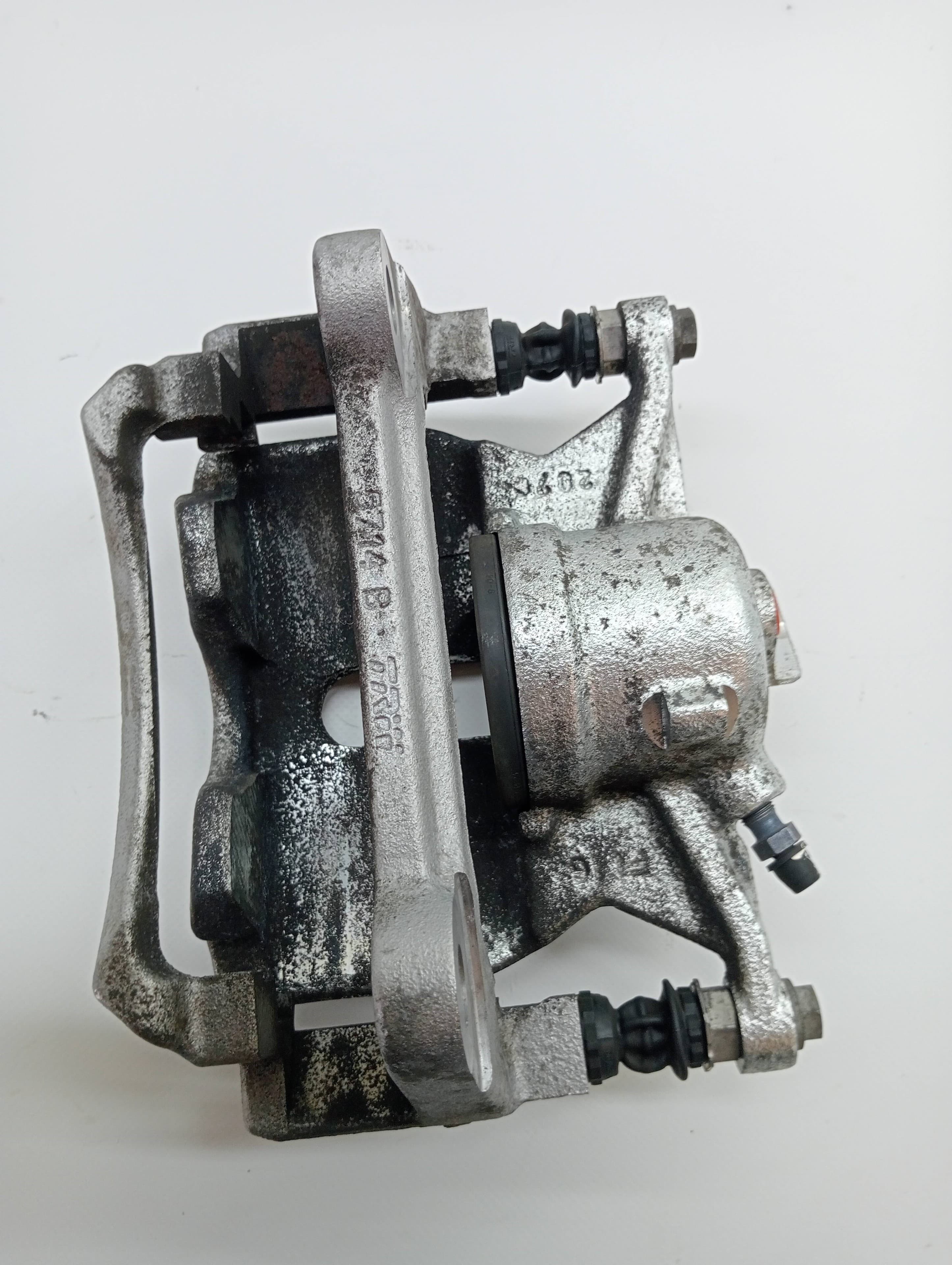 Recambio SEAT LEON ST (5F8) ref. 8V0615124D