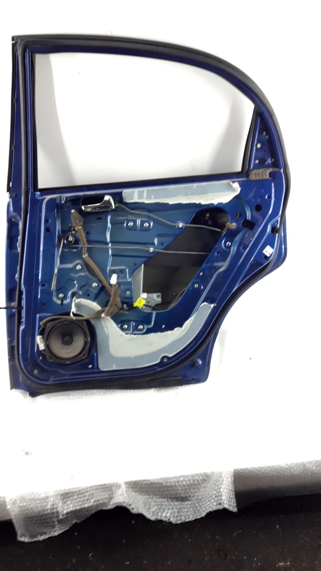 Puerta trasera derecha CHEVROLET LACETTI 2
