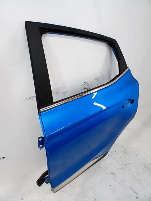 Puerta trasera izquierda MG ZS 3