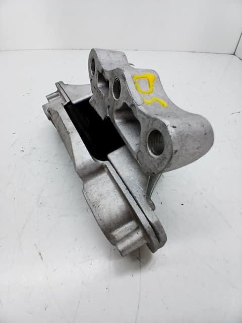 Soporte motor MG ZS 2