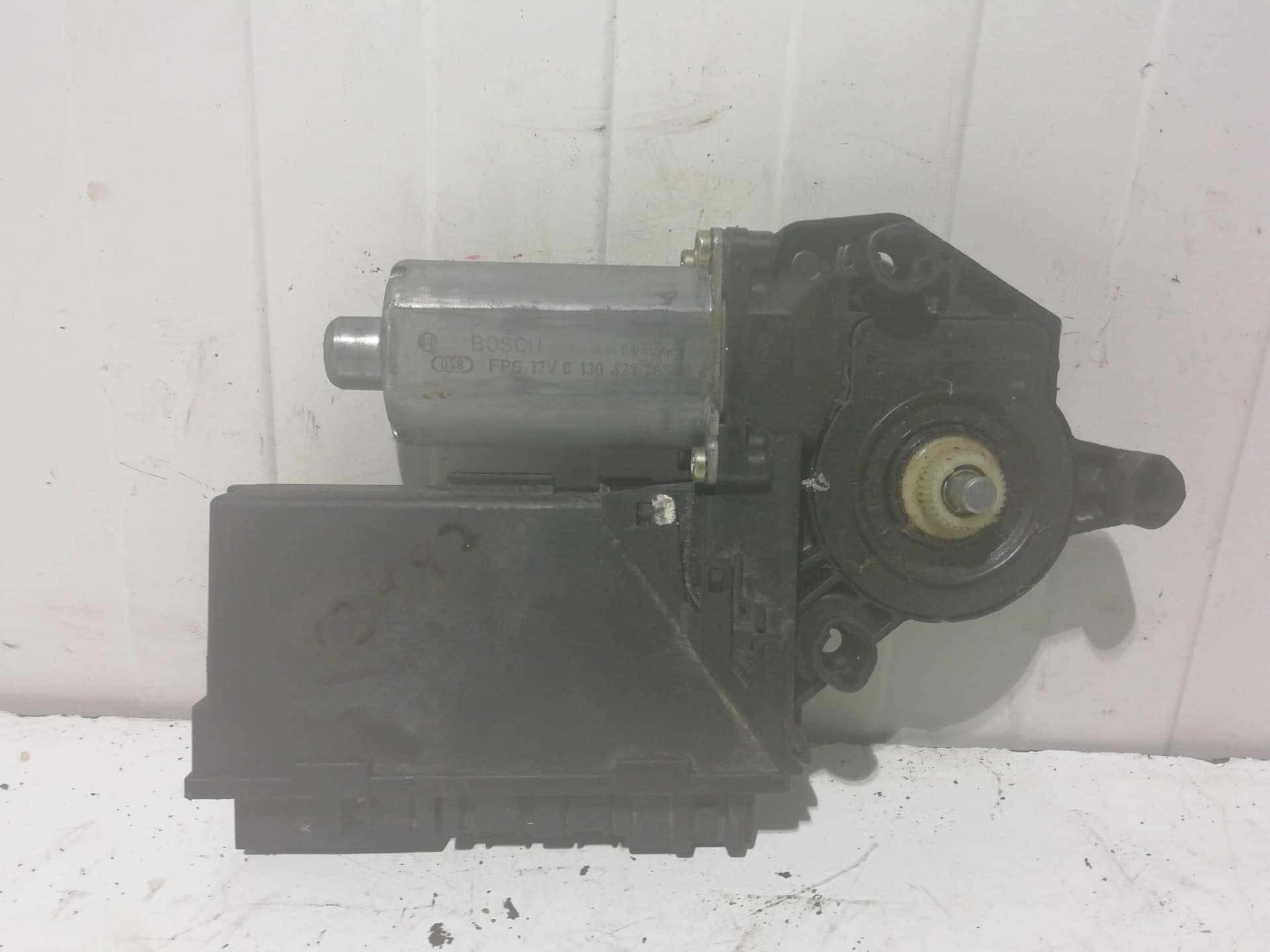 Motor elevalunas delantero derecho PEUGEOT 307 BREAK / SW (S1)