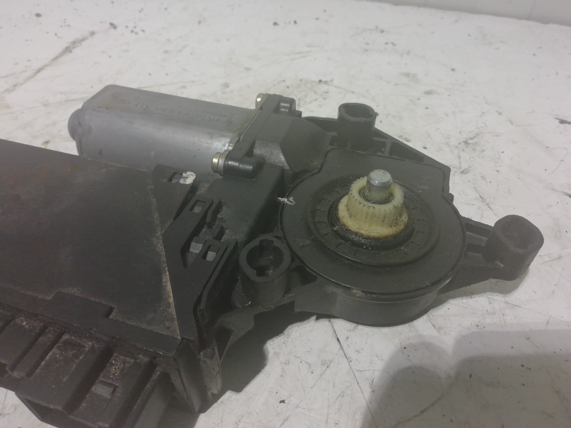 Motor elevalunas delantero derecho PEUGEOT 307 BREAK / SW (S1) 3