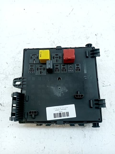 Caja reles / fusibles SAAB 9-3 (YS3F, E79, D79, D75) 2
