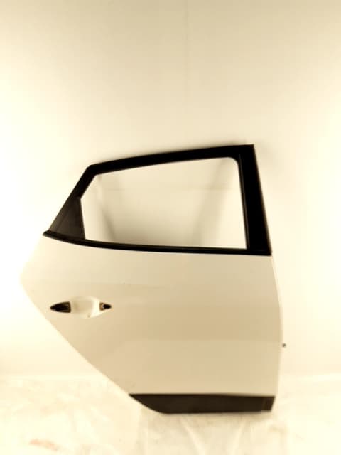 Puerta trasera derecha HYUNDAI IX35 2