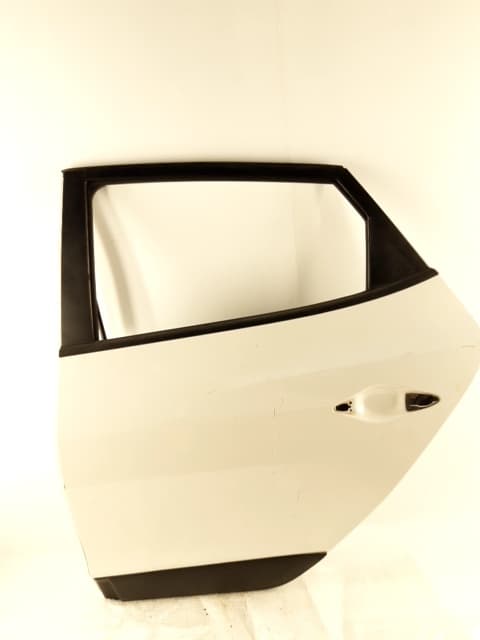 Puerta trasera izquierda HYUNDAI IX35