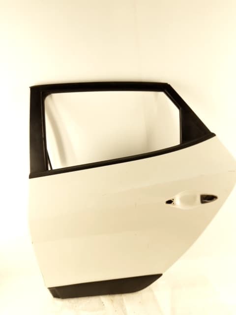 Puerta trasera izquierda HYUNDAI IX35 2