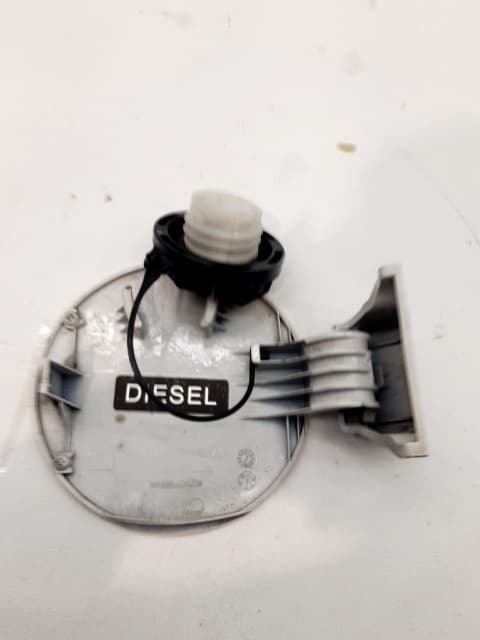 Tapa exterior combustible HYUNDAI IX35 2