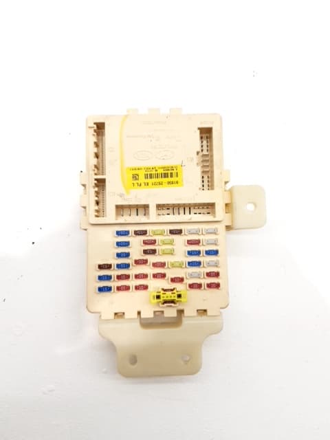 Caja fusibles HYUNDAI IX35