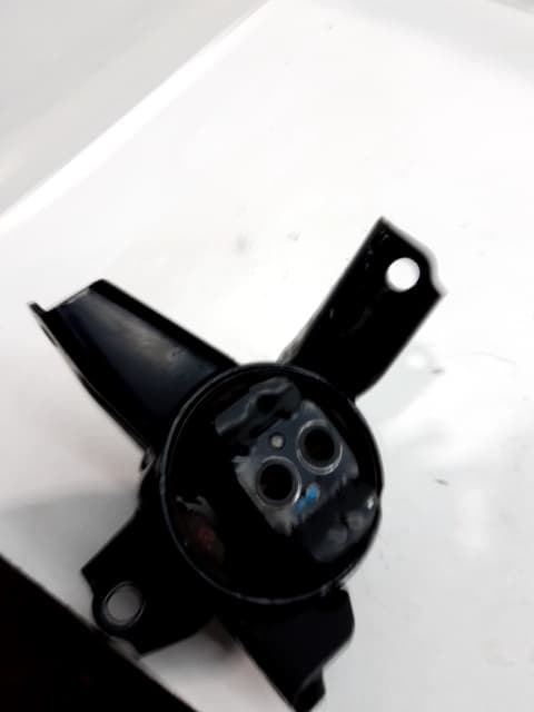 Soporte motor izquierdo HYUNDAI IX35 2