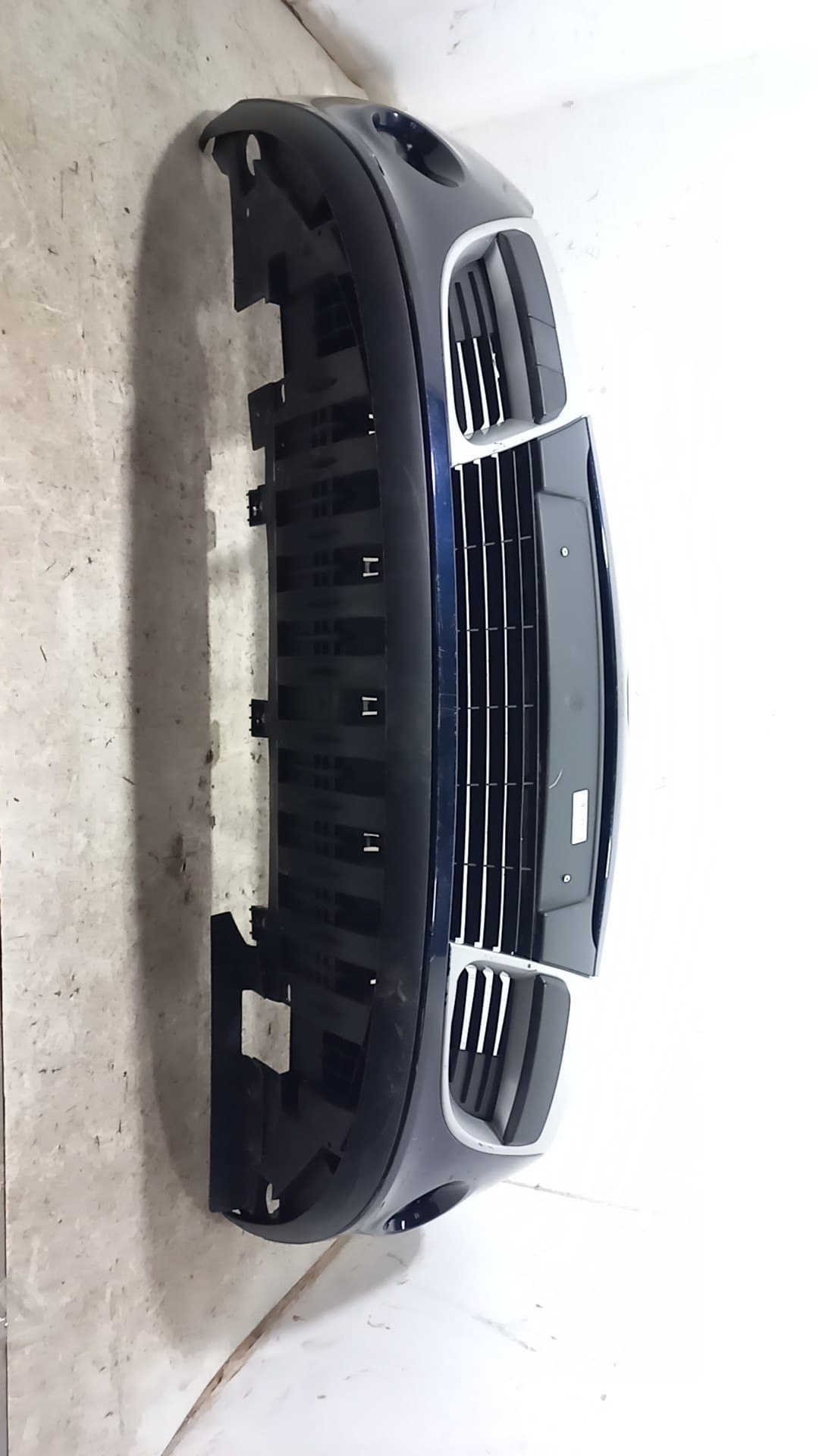 Paragolpes delantero RENAULT MEGANE III COUPE (DZ0/1_) 2