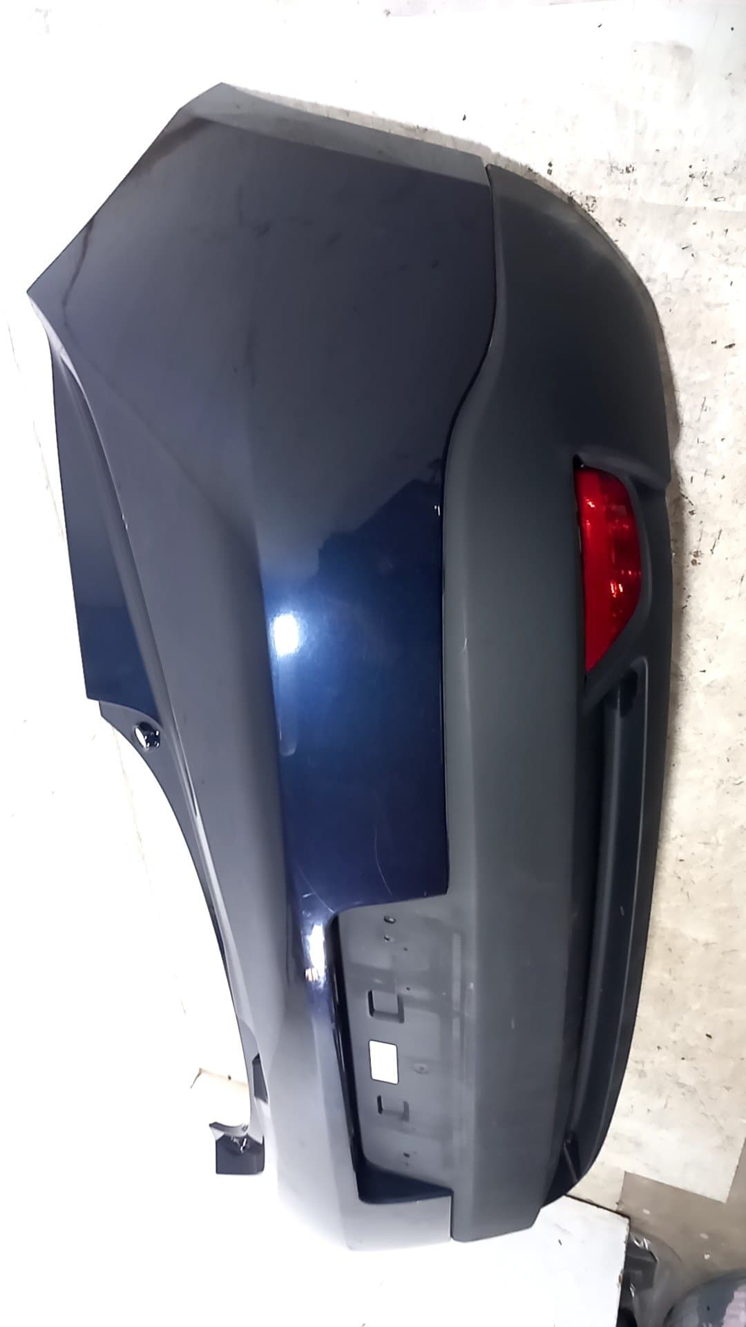 Paragolpes trasero RENAULT MEGANE III COUPE (DZ0/1_) 2