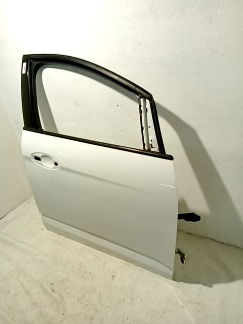 Puerta delantera derecha FORD GRAND C-MAX 3
