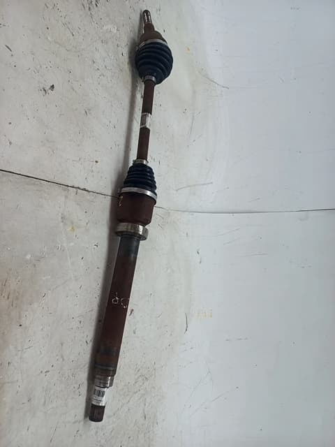 Transmision delantera derecha FORD GRAND C-MAX 3