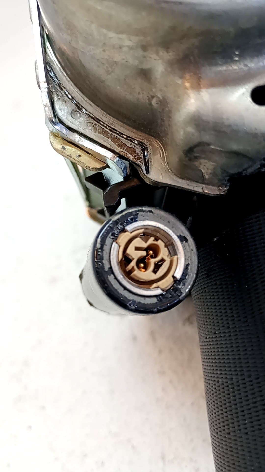 Cinturon seguridad trasero izquierdo CITROEN C5 AIRCROSS 2