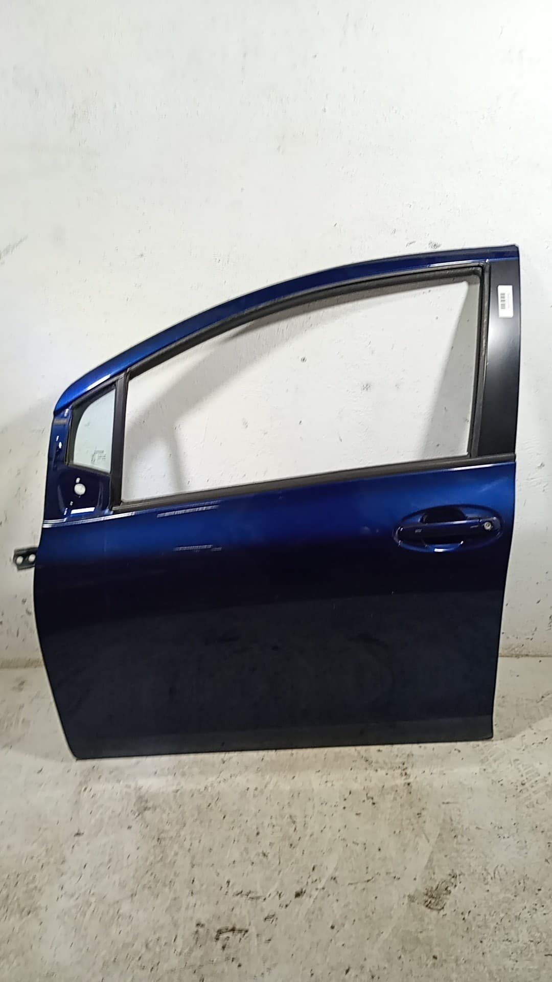 Puerta delantera izquierda TOYOTA YARIS