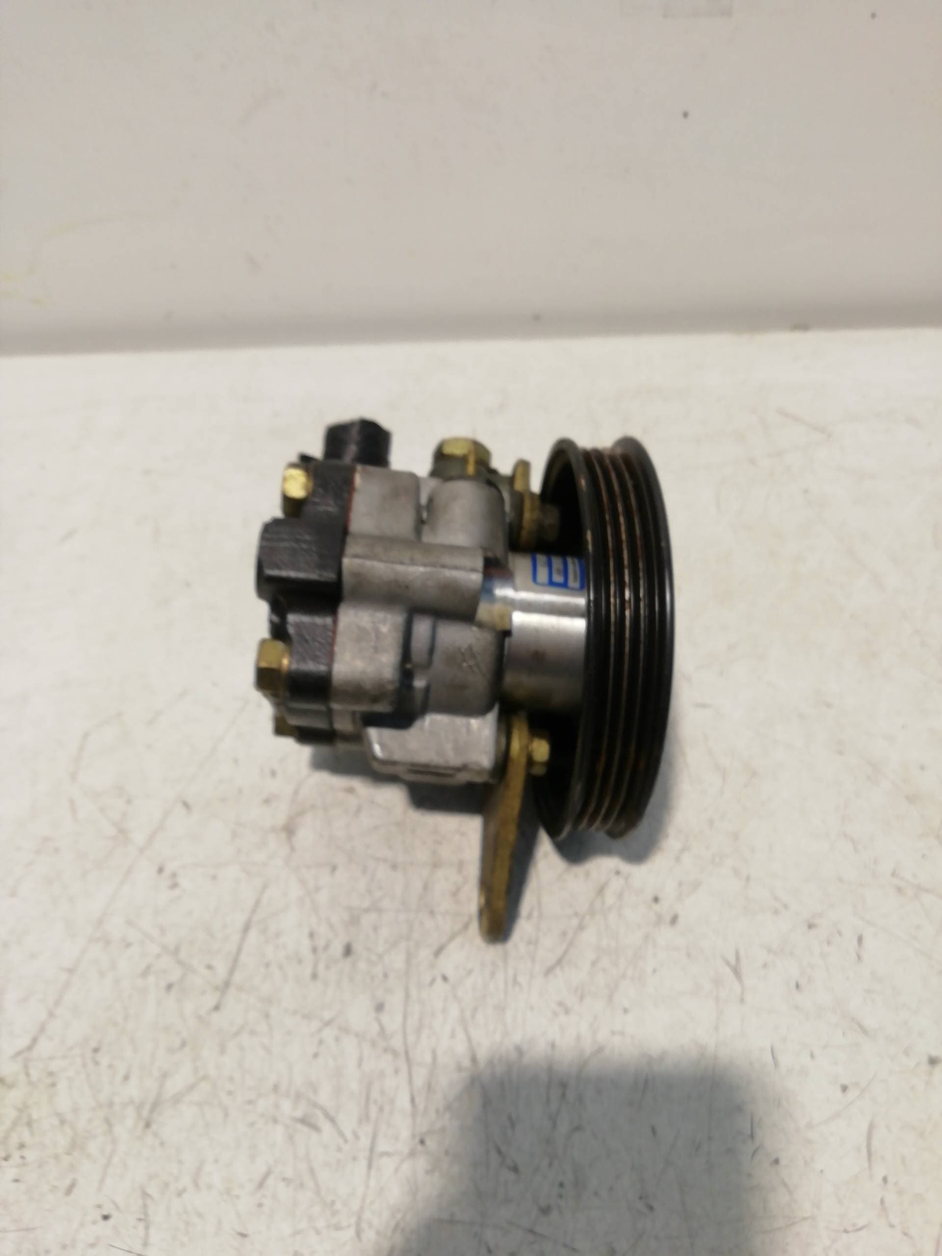 Bomba direccion KIA SHUMA II 5