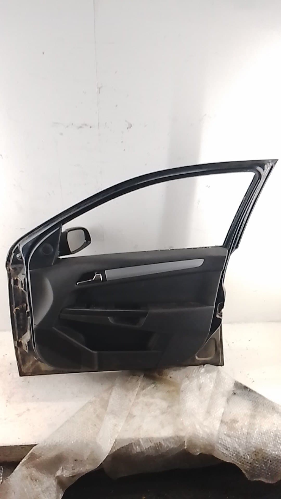 Puerta delantera derecha OPEL ASTRA H CLASSIC HATCHBACK 2