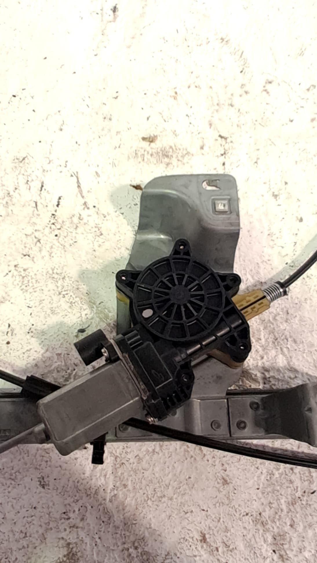 Motor elevalunas delantero izquierdo RENAULT KANGOO 3