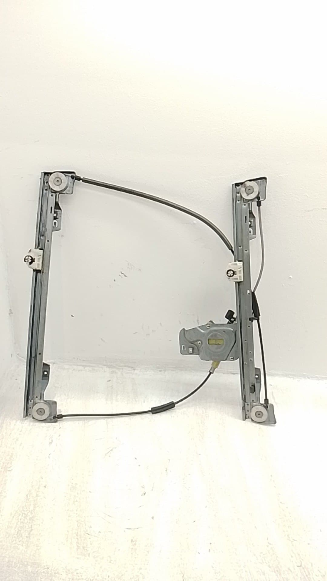 Elevalunas delantero izquierdo MERCEDES-BENZ CITAN FURGONETA/MONOVOLUMEN