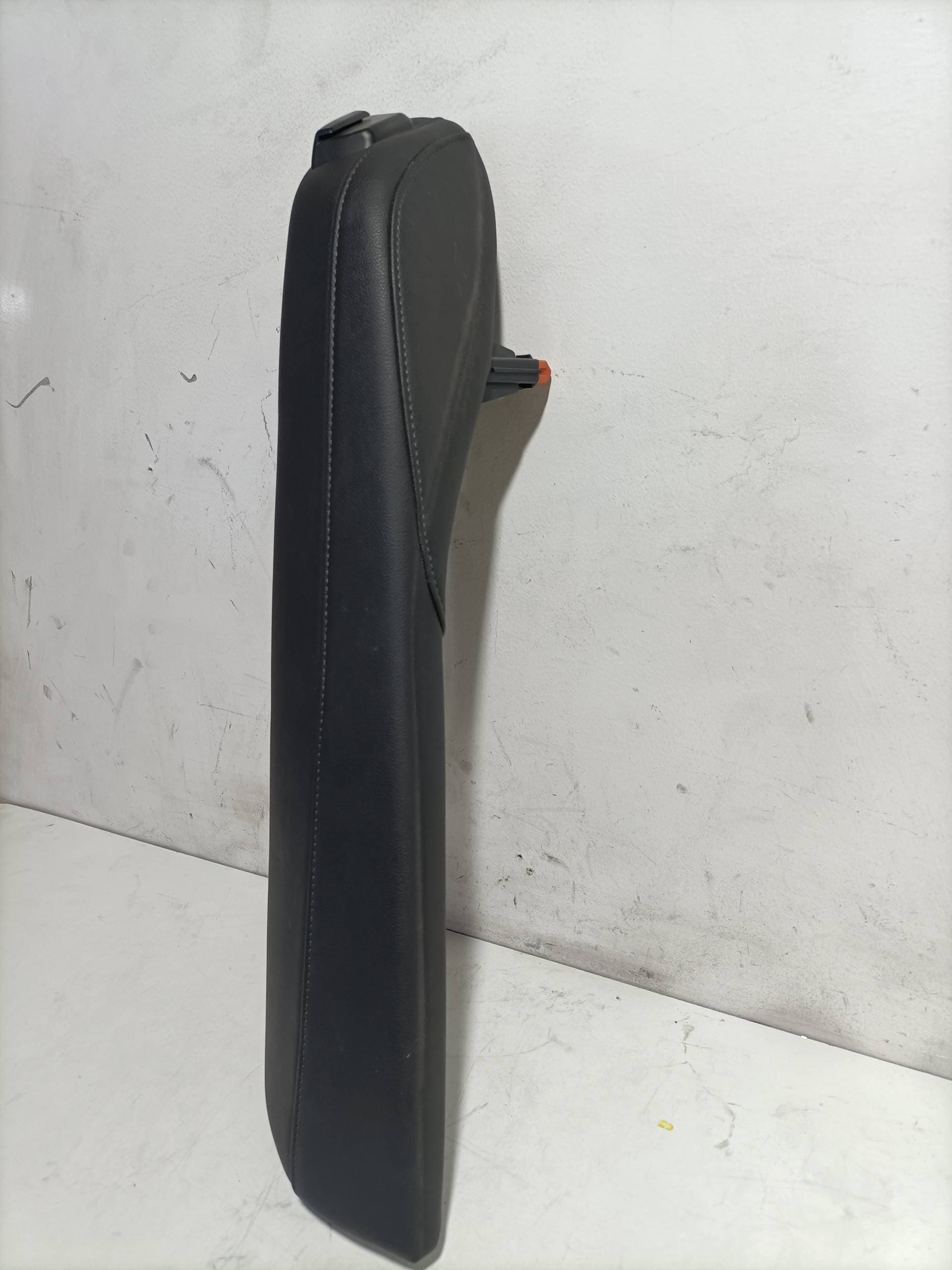 Plastico OPEL INSIGNIA BERLINA 4