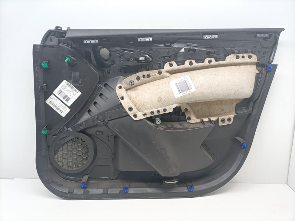 Recambio OPEL INSIGNIA BERLINA ref. 13327661 3