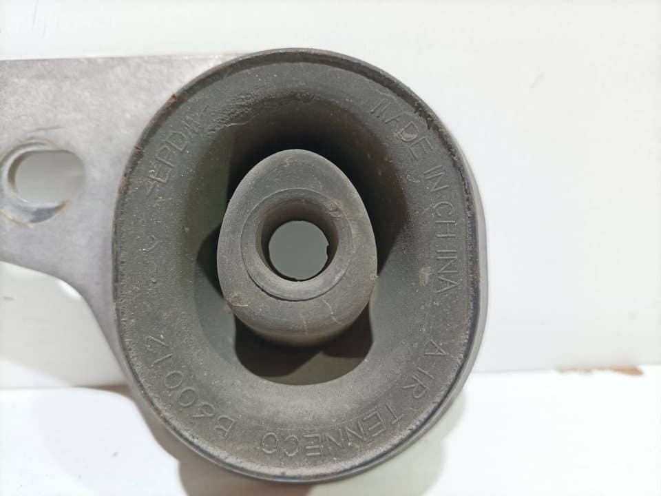 Soporte motor OPEL INSIGNIA BERLINA 4