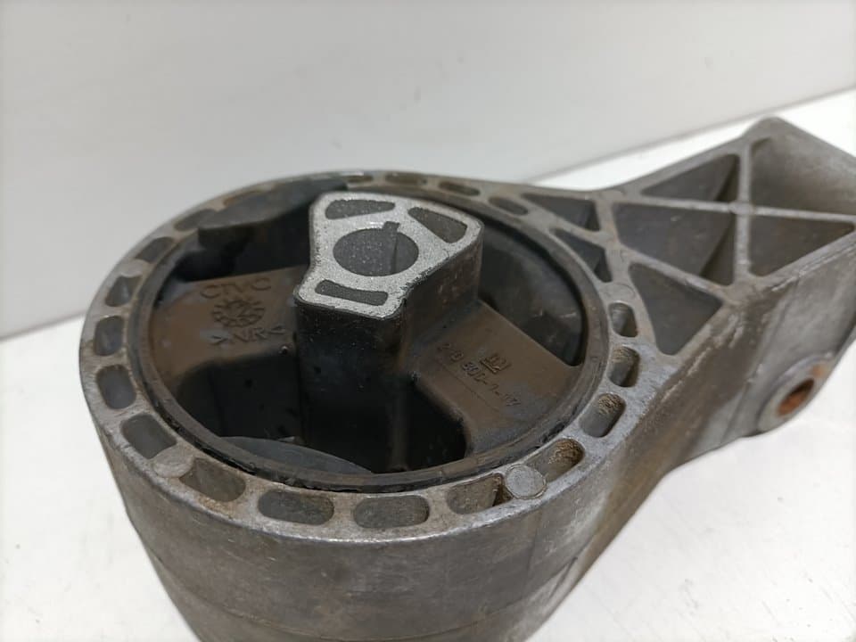 Soporte motor trasero OPEL INSIGNIA BERLINA 5