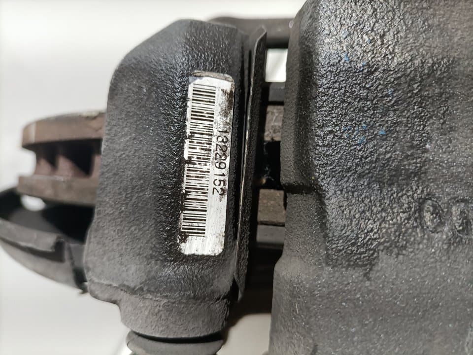 Mangueta delantera derecha OPEL INSIGNIA BERLINA 3