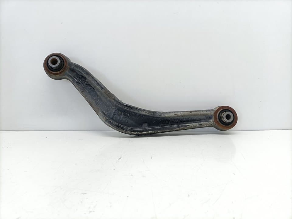 Brazo suspension superior trasero derecho OPEL INSIGNIA BERLINA