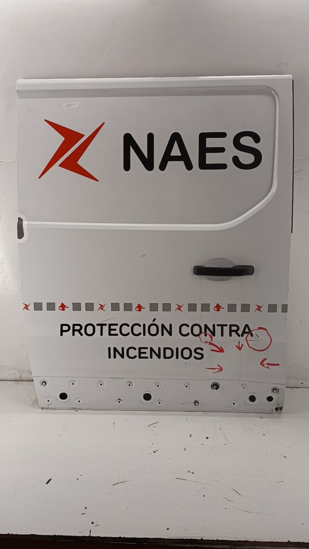Puerta lateral corredera derecha RENAULT TRAFIC