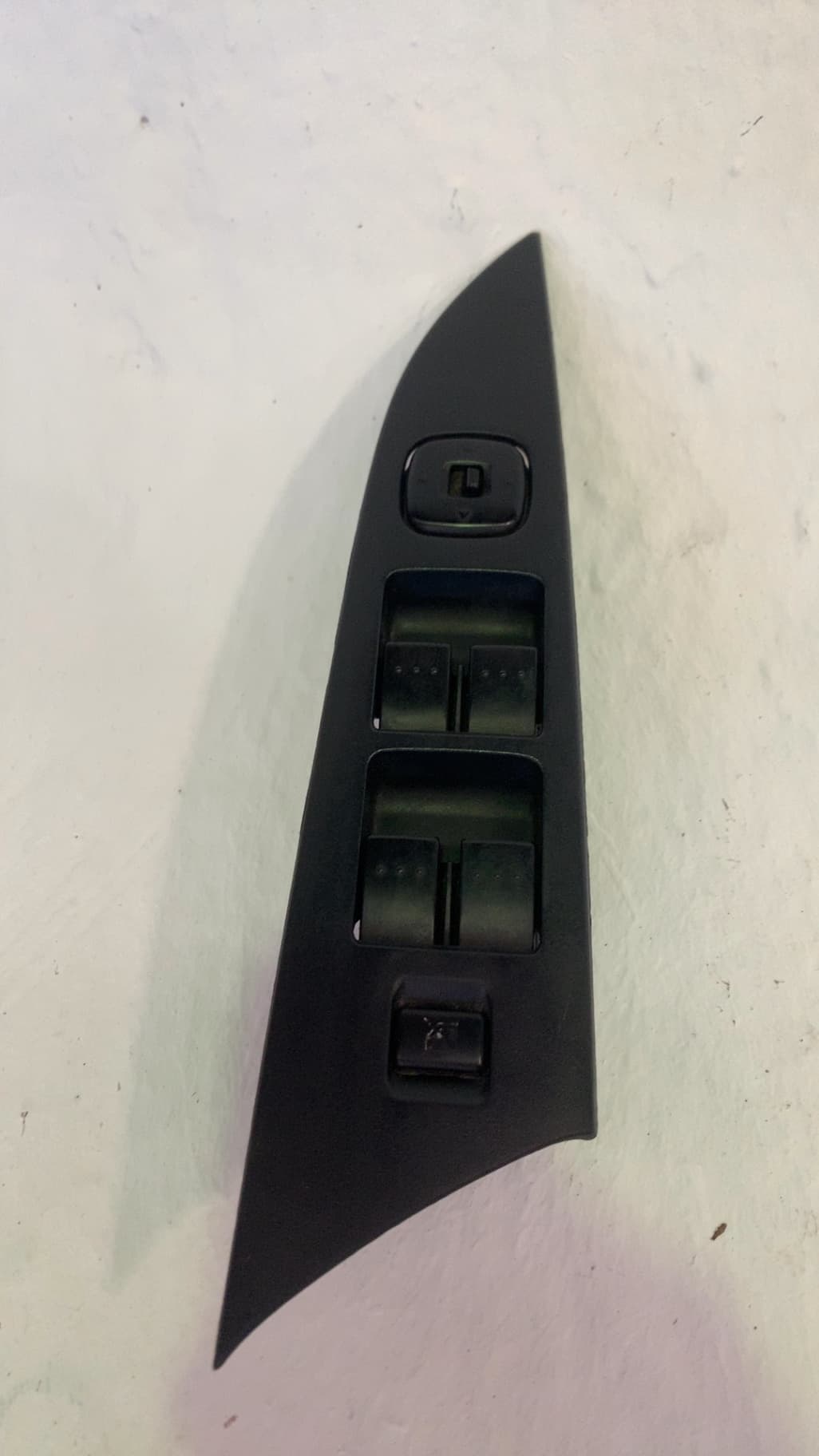 Mando elevalunas delantero izquierdo MAZDA 3 BERLINA (BK)