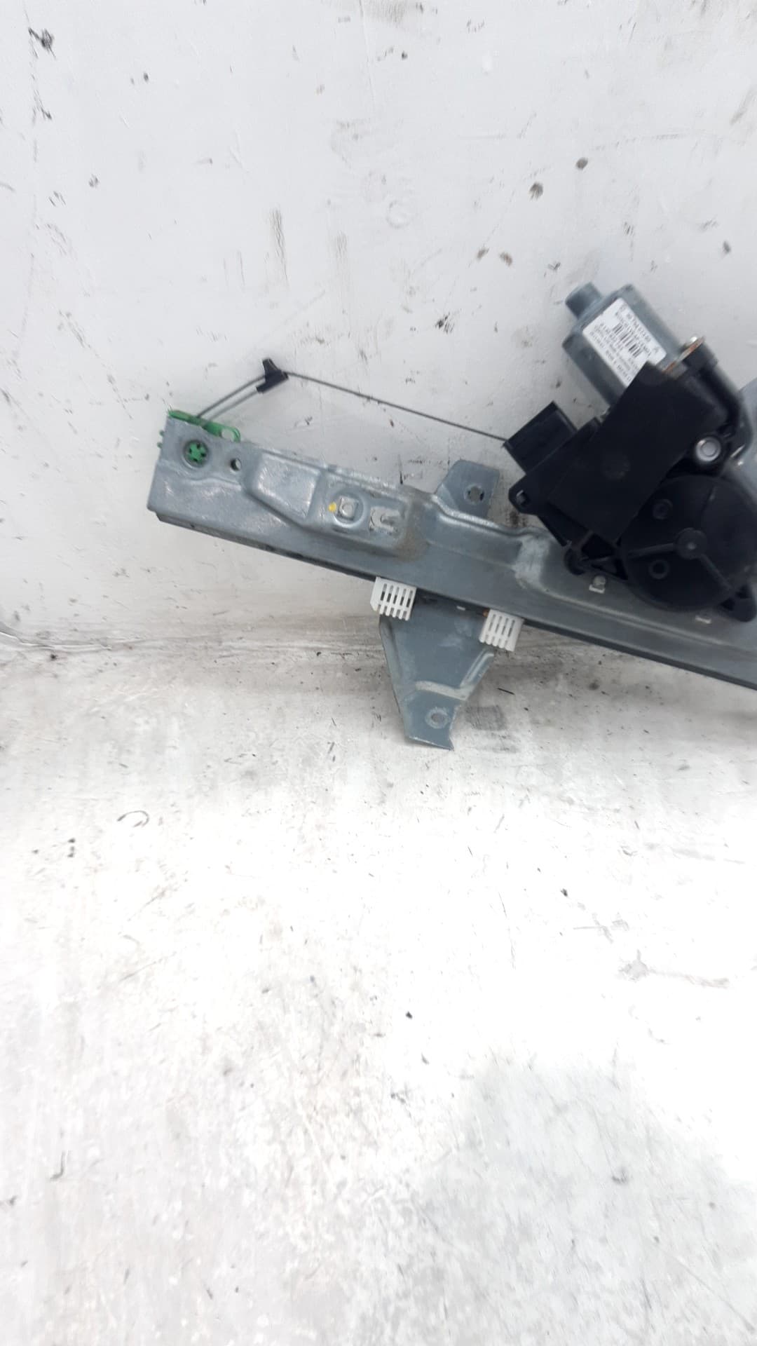 Motor elevalunas delantero derecho PEUGEOT 308 3