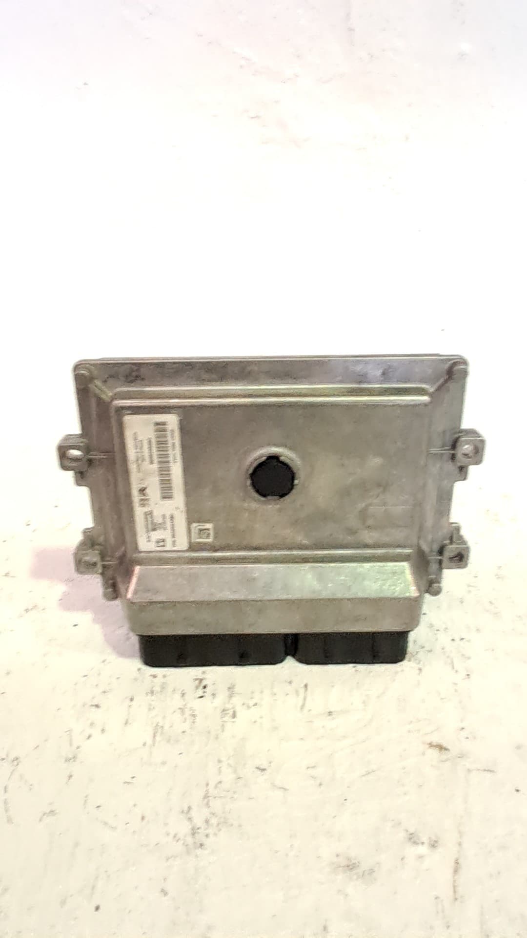 Centralita motor uce PEUGEOT 208 (P2)