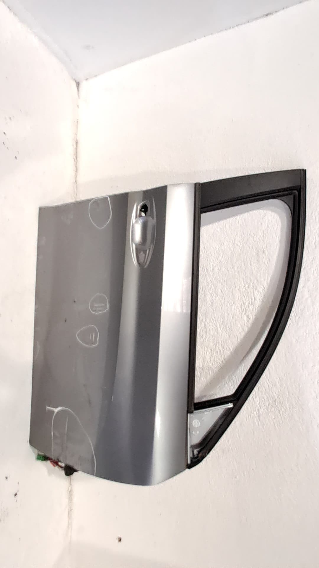 Puerta delantera derecha PEUGEOT 208 (P2)