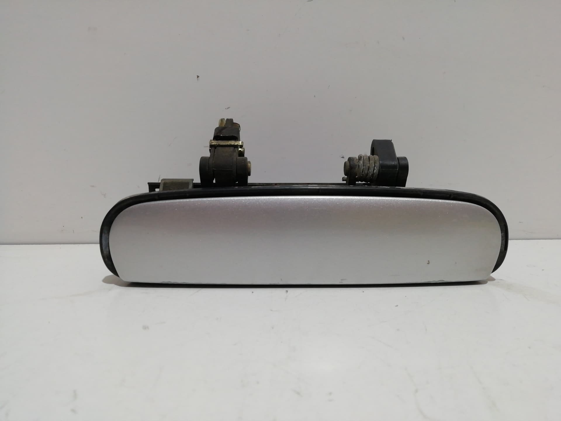 Maneta exterior delantera derecha AUDI A4 BERLINA (B5)