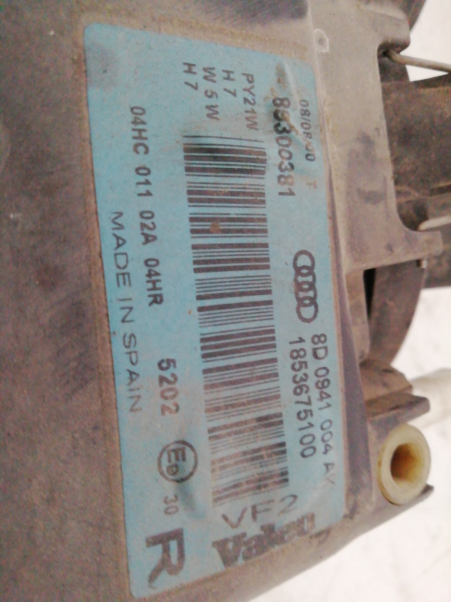 Faro derecho AUDI A4 BERLINA (B5) 2