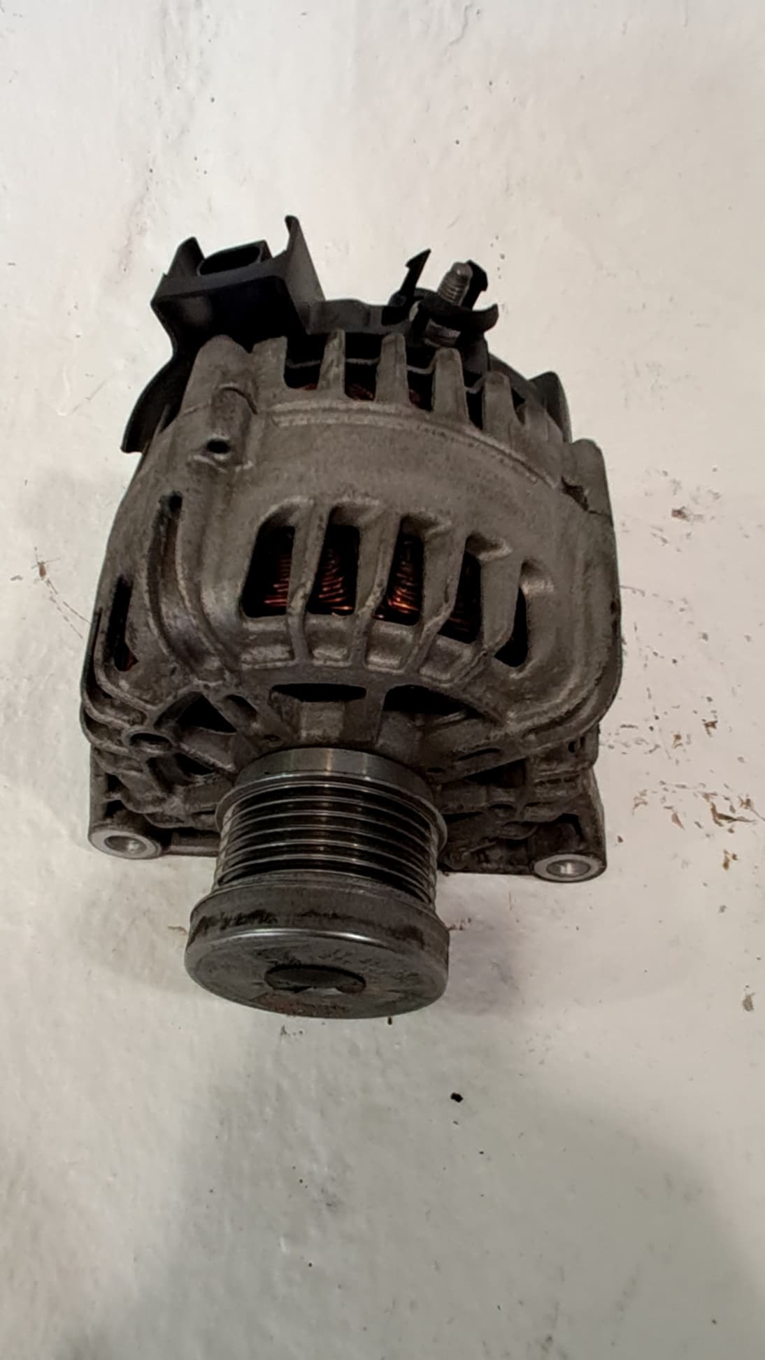 Alternador FORD FIESTA 3