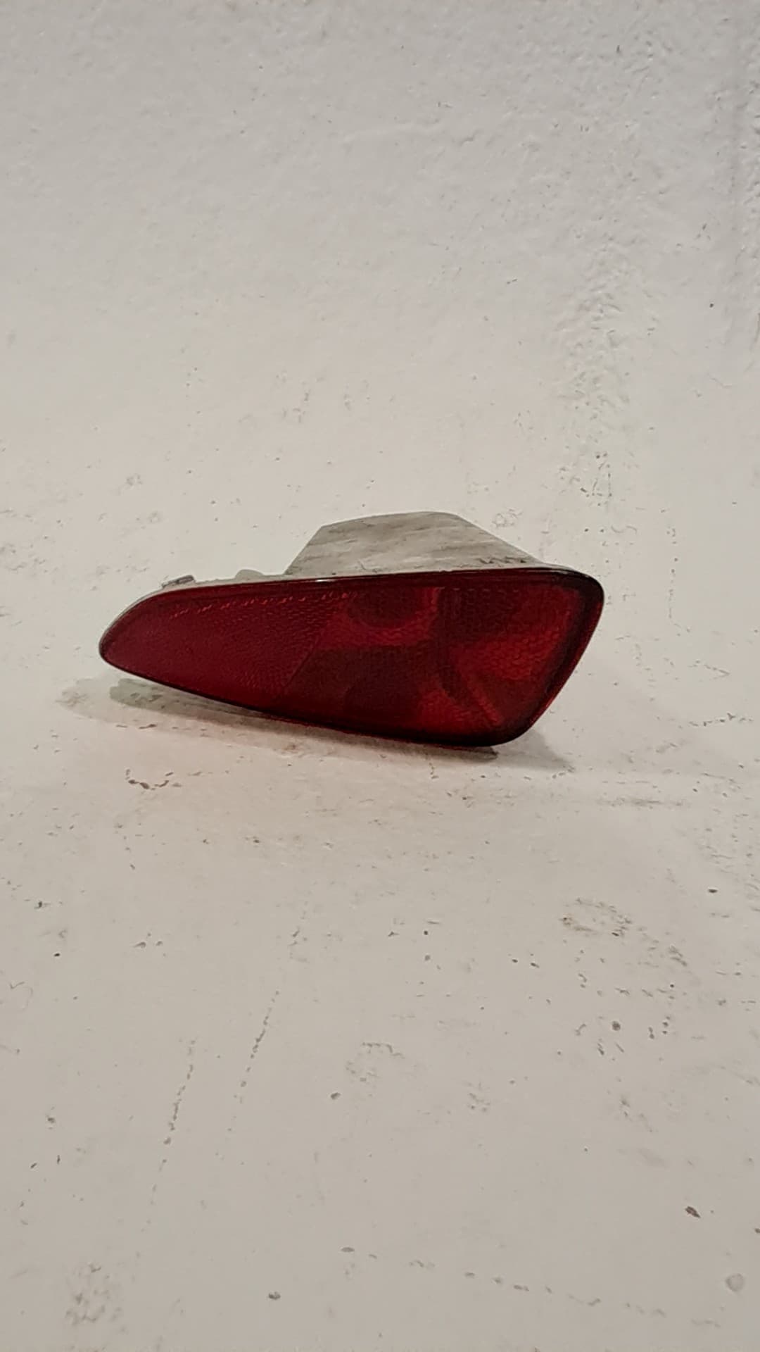 Faro antiniebla trasero izquierdo FORD FIESTA
